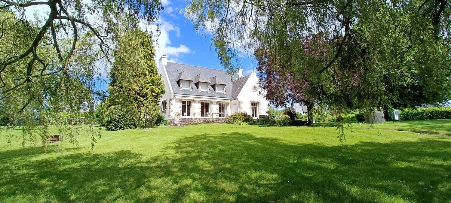 Maison à vendre, 180m², Plumergat