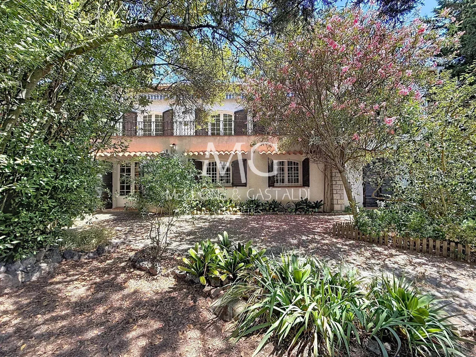 Maison à vendre, 200m², Cannes