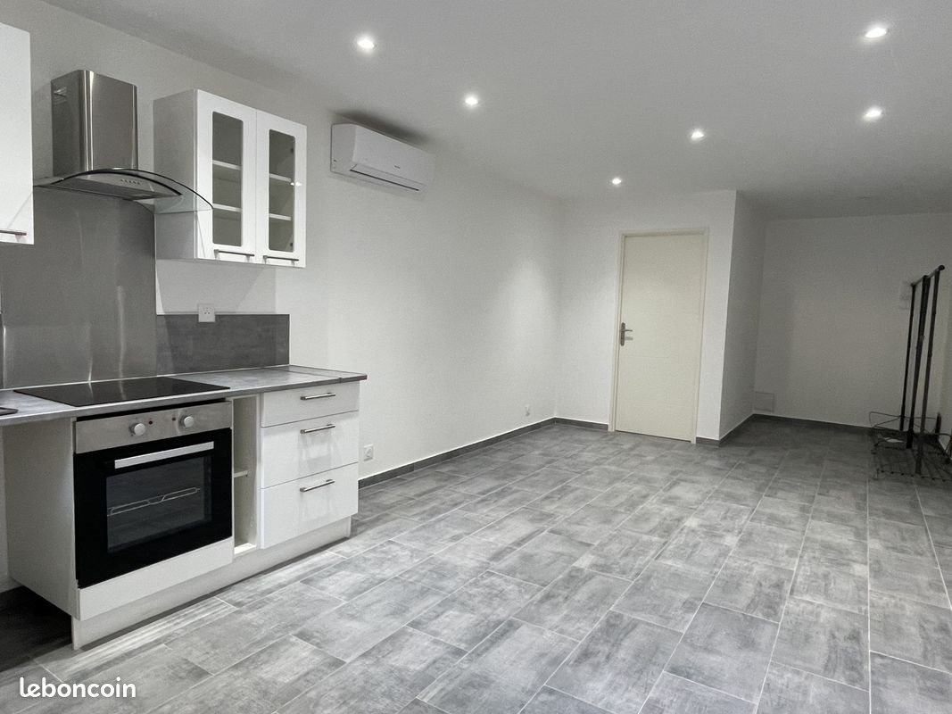 Appartement à louer, 29m², La Valette-du-Var