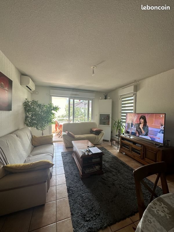 Appartement à louer, 89m², Solliès-Pont