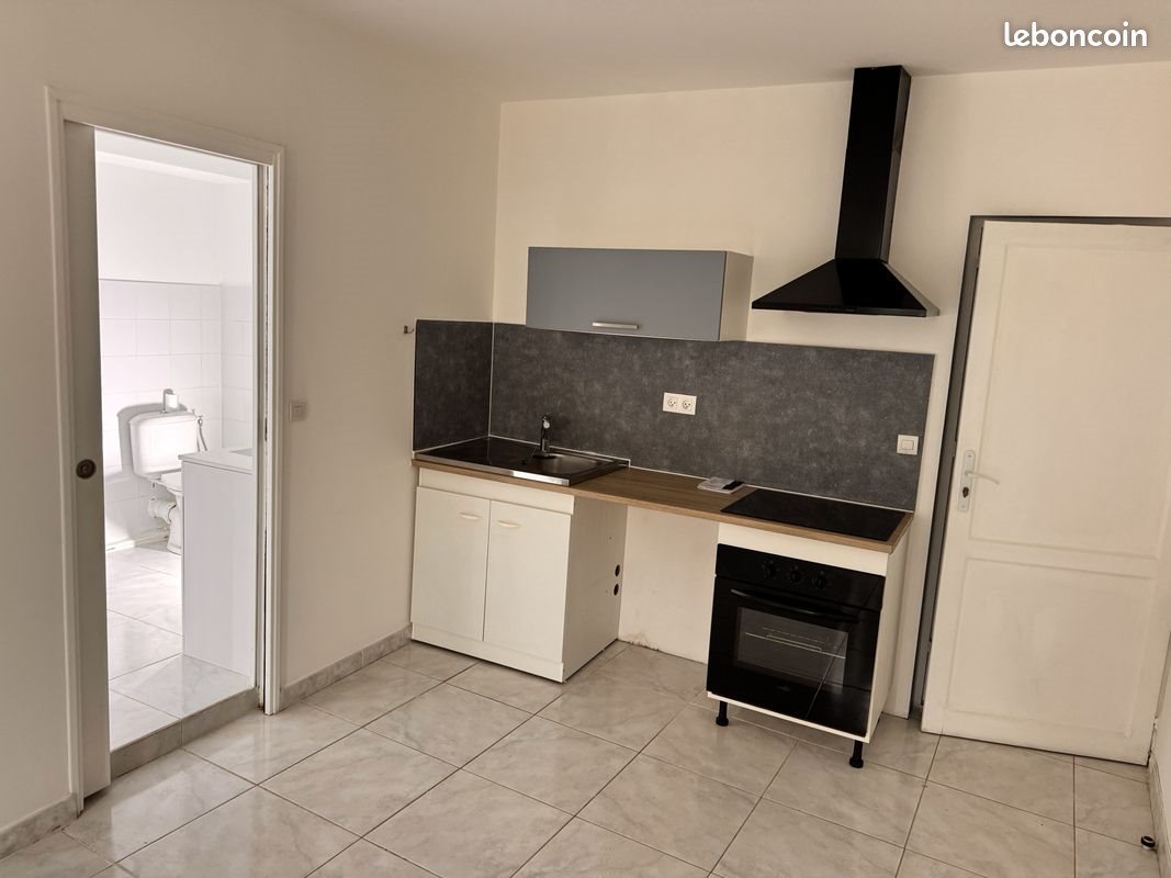 Appartement à louer, 30m², Solliès-Pont