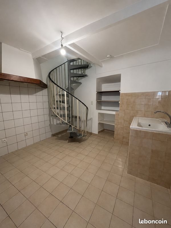 Appartement à louer, 58m², Solliès-Pont