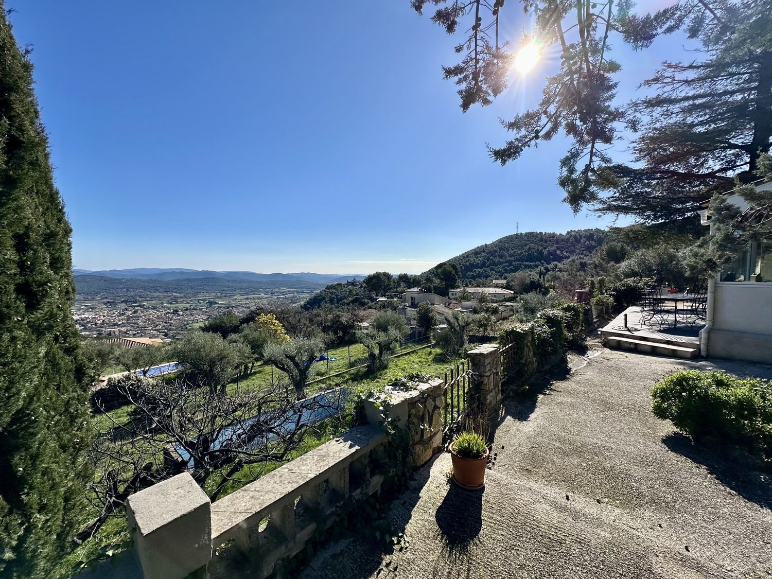 Maison à vendre, 97m², Solliès-Ville