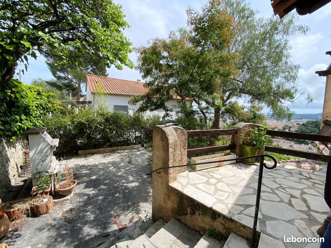 Maison à louer, 86m², Hyères