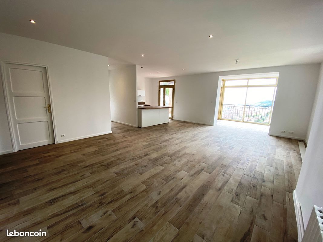 Maison à louer, 86m², Hyères