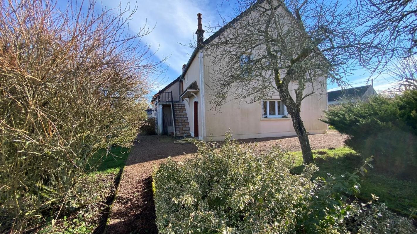 Maison à vendre, 200m², Saint-Saulge