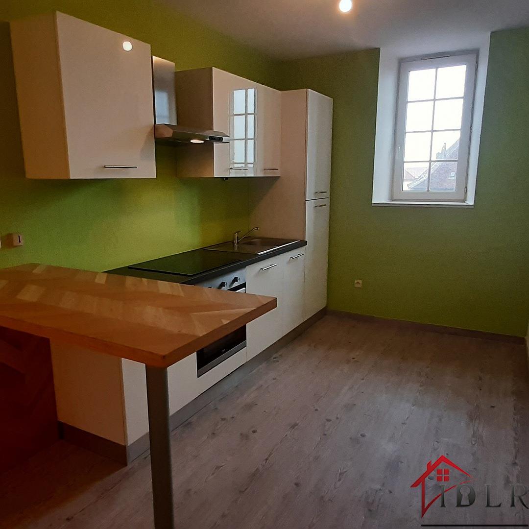 Appartement à vendre, 66m², Poligny