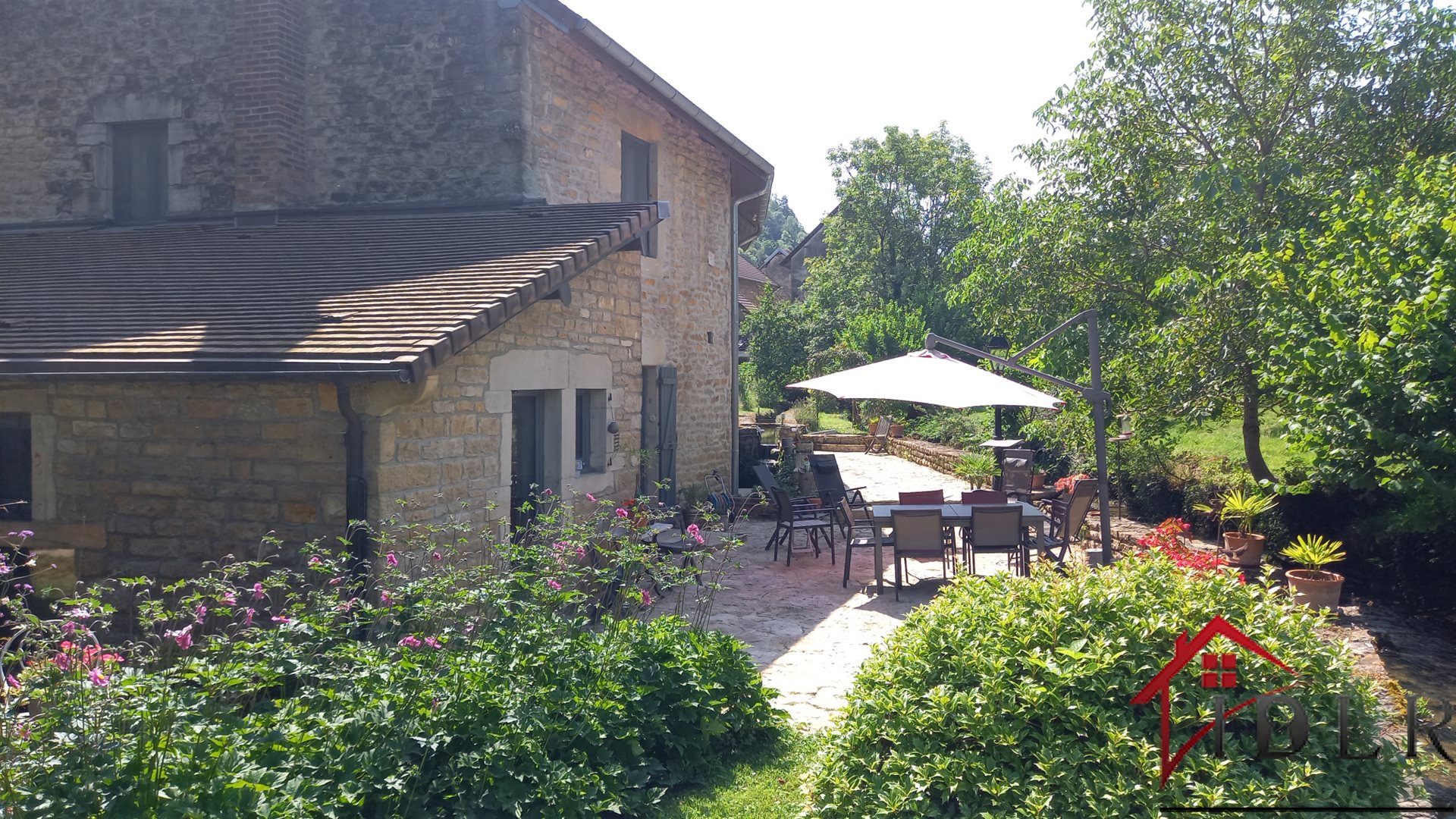Maison à vendre, 240m², Macornay