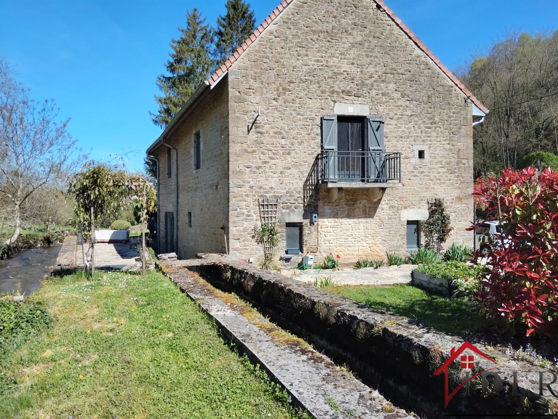 Maison à vendre, 240m², Macornay