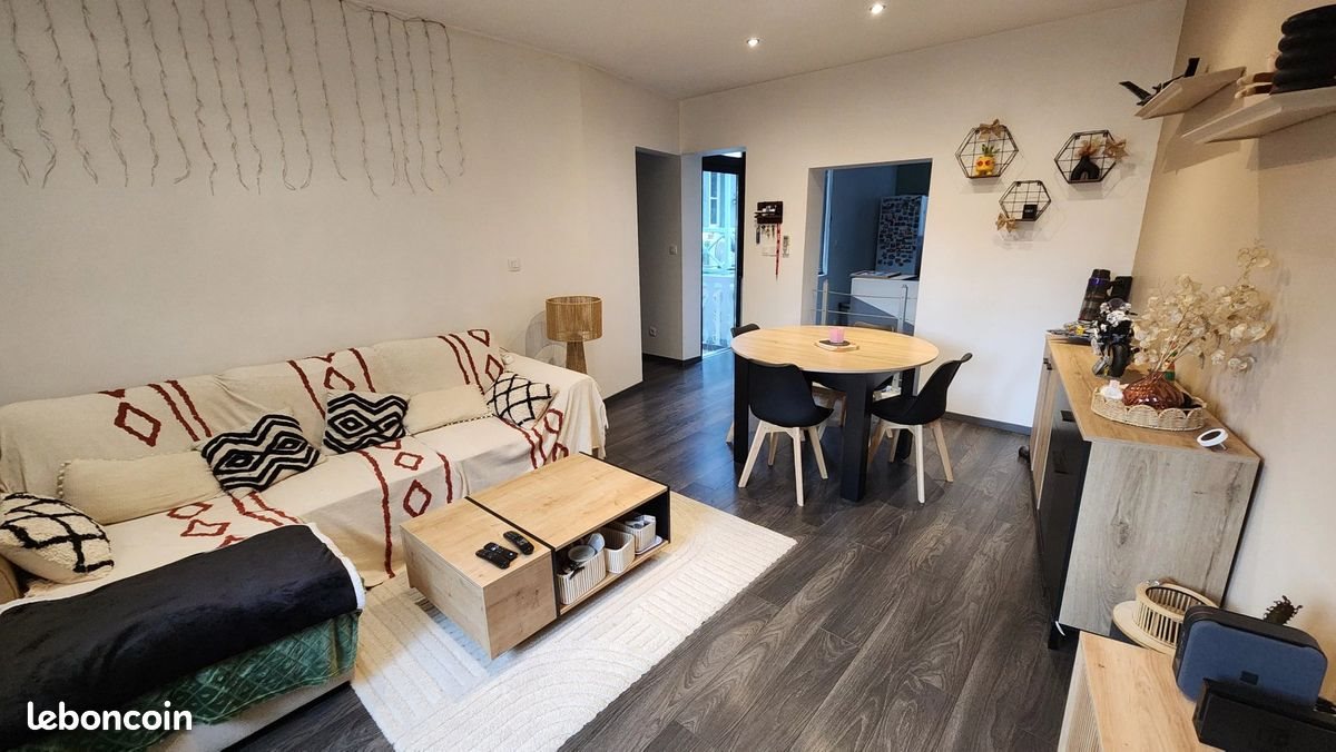 Appartement à louer, 58m², Pau