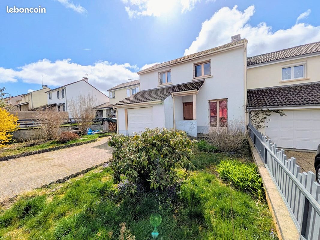 Maison à vendre, 86m², Naucelles