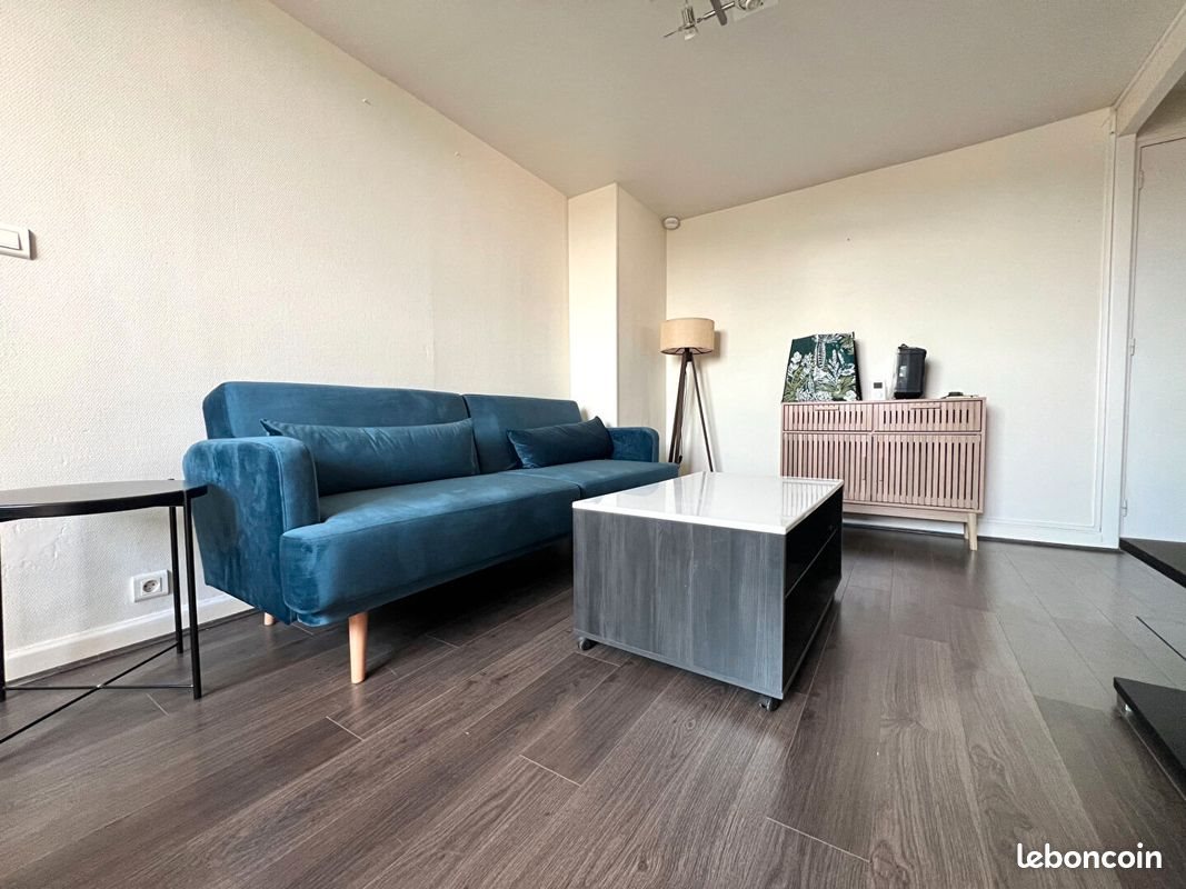 Appartement à louer, 61m², Aurillac
