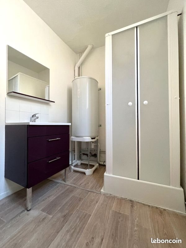 Appartement à louer, 35m², Aurillac