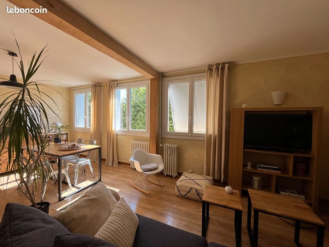Appartement à vendre, 72m², Aurillac