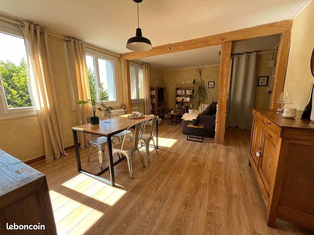 Appartement à vendre, 72m², Aurillac