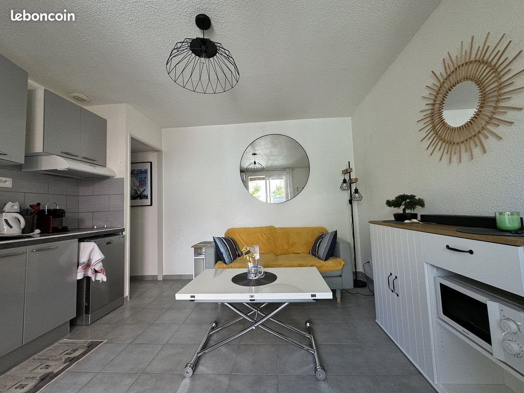 Appartement à louer, 25m², Sète