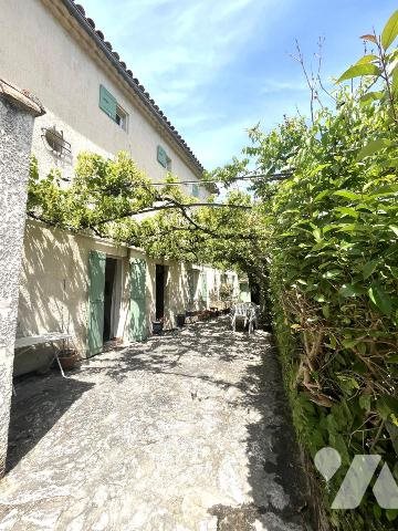 Maison à vendre, 177m², Sauveterre