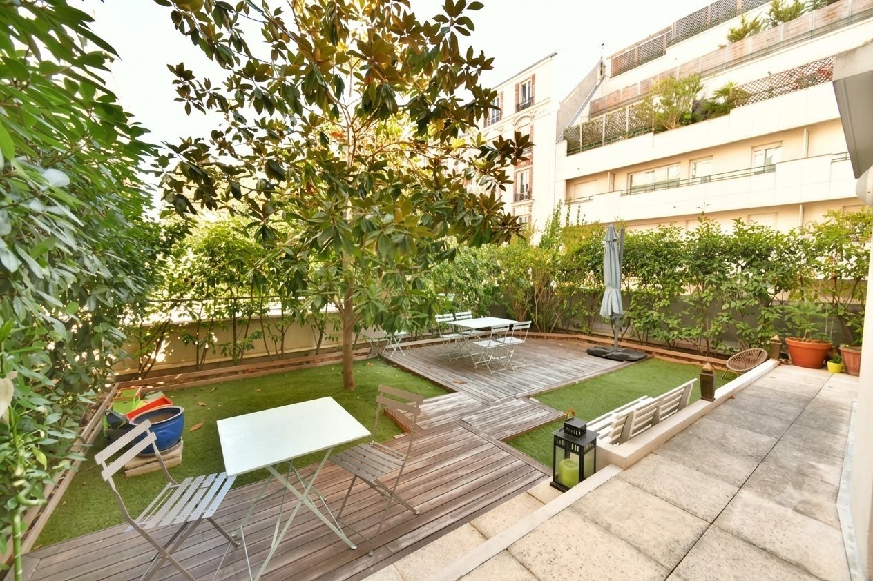 Appartement à louer, 90m², Suresnes