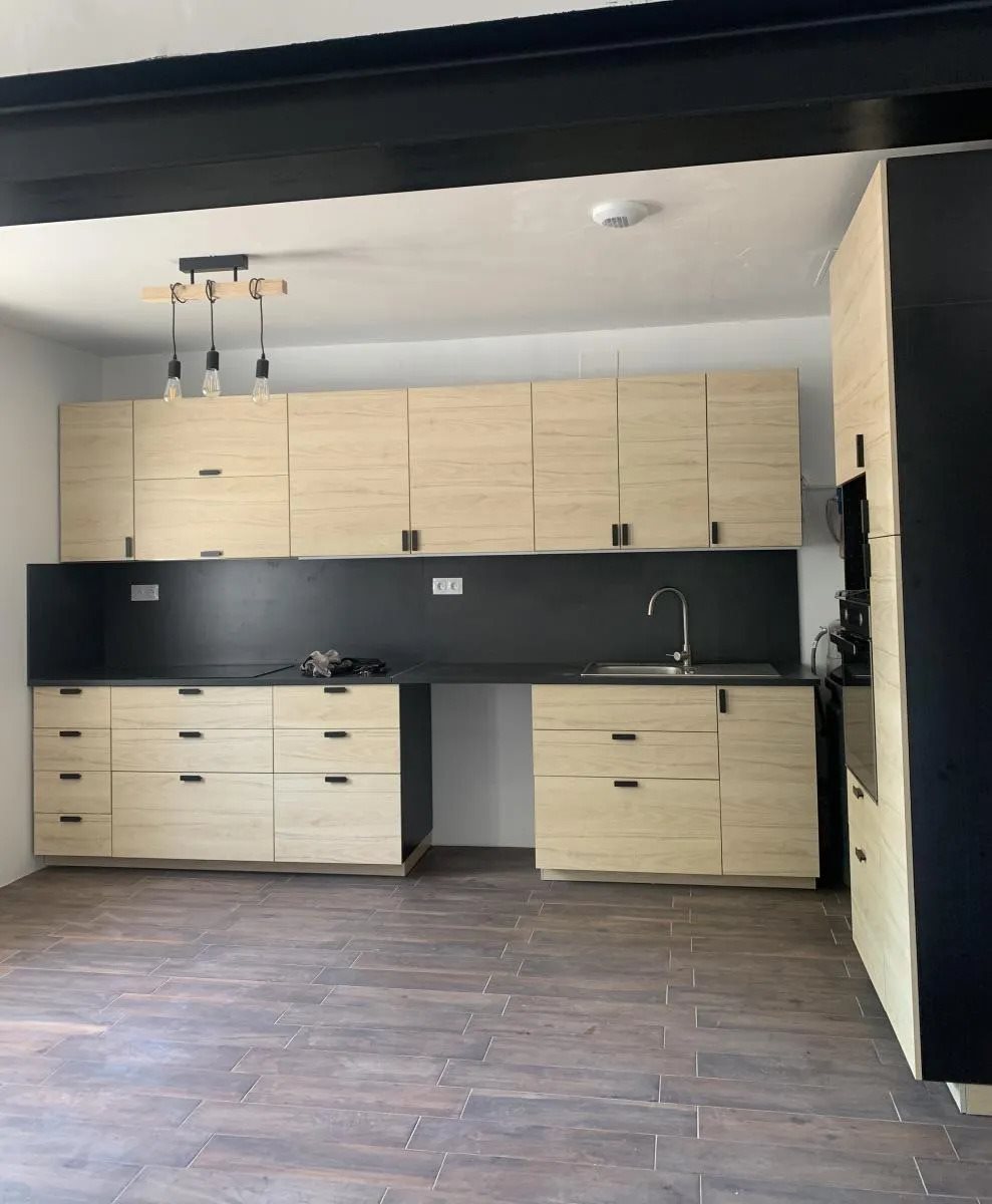 Appartement à louer, 77m², Lunel-Viel