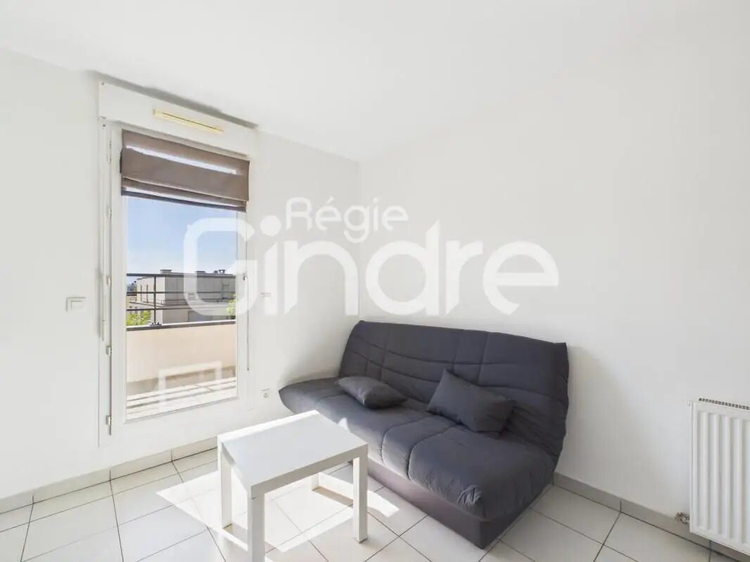 Appartement à louer, 17m², Vénissieux