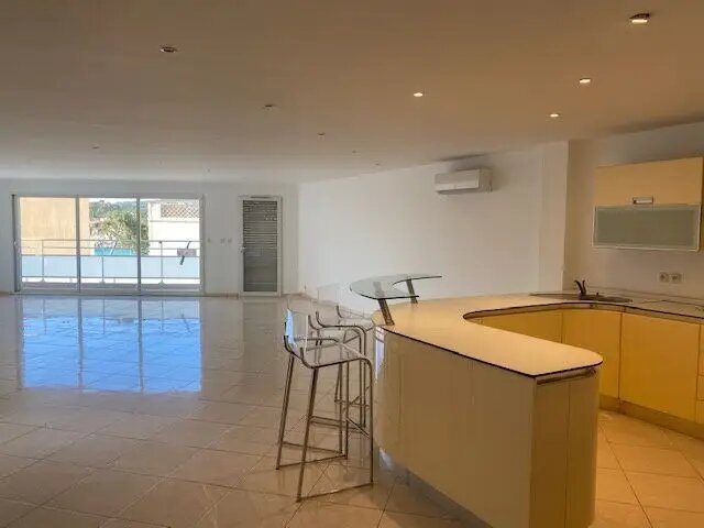 Appartement à vendre, 140m², Bandol