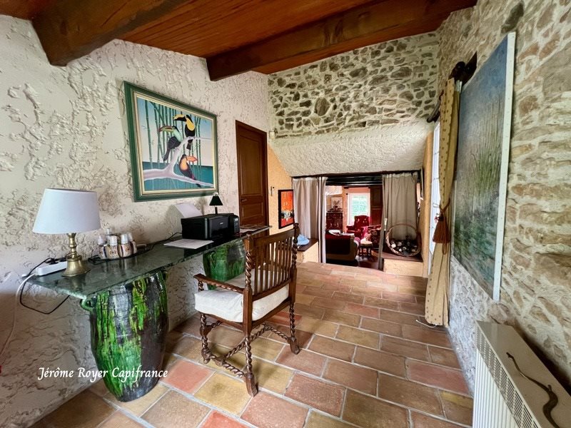 Maison à vendre, 202m², Champdeniers-Saint-Denis