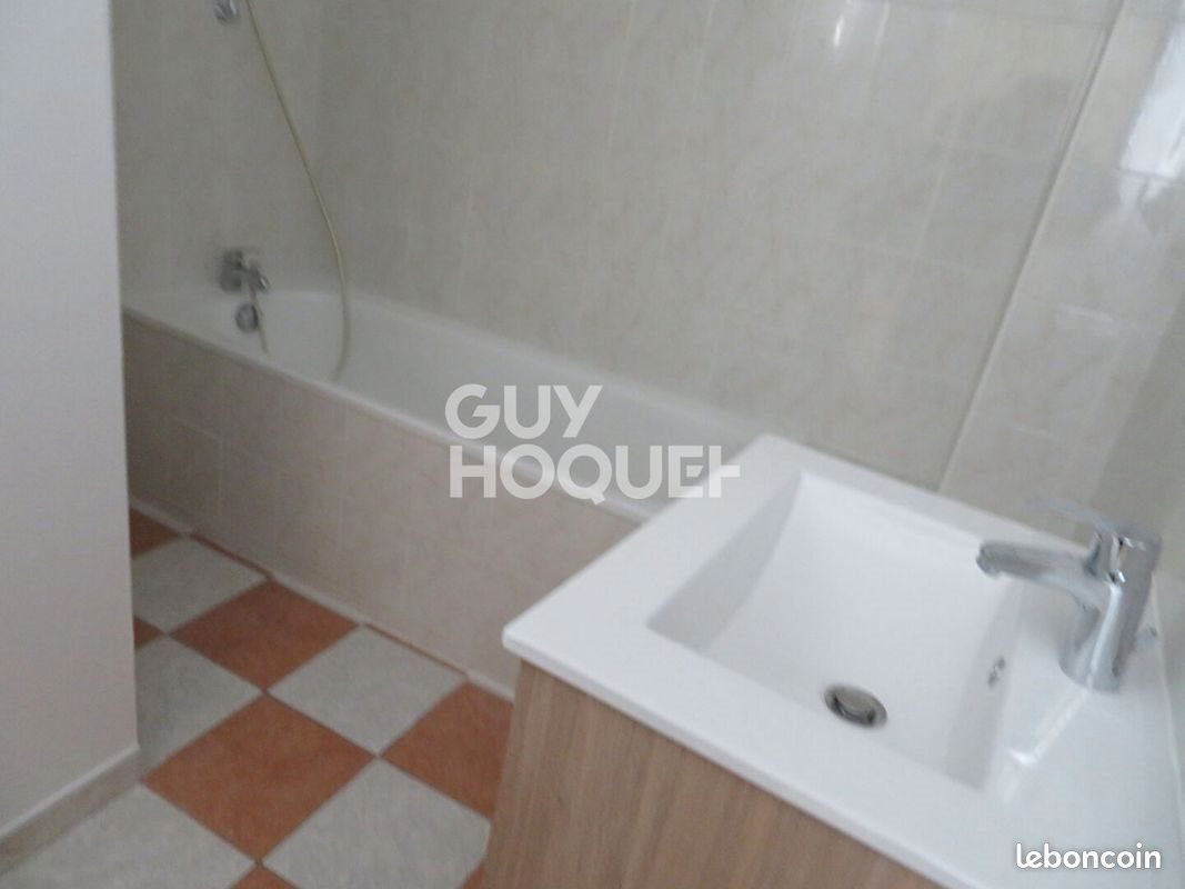 Maison à louer, 74m², Château-Gontier