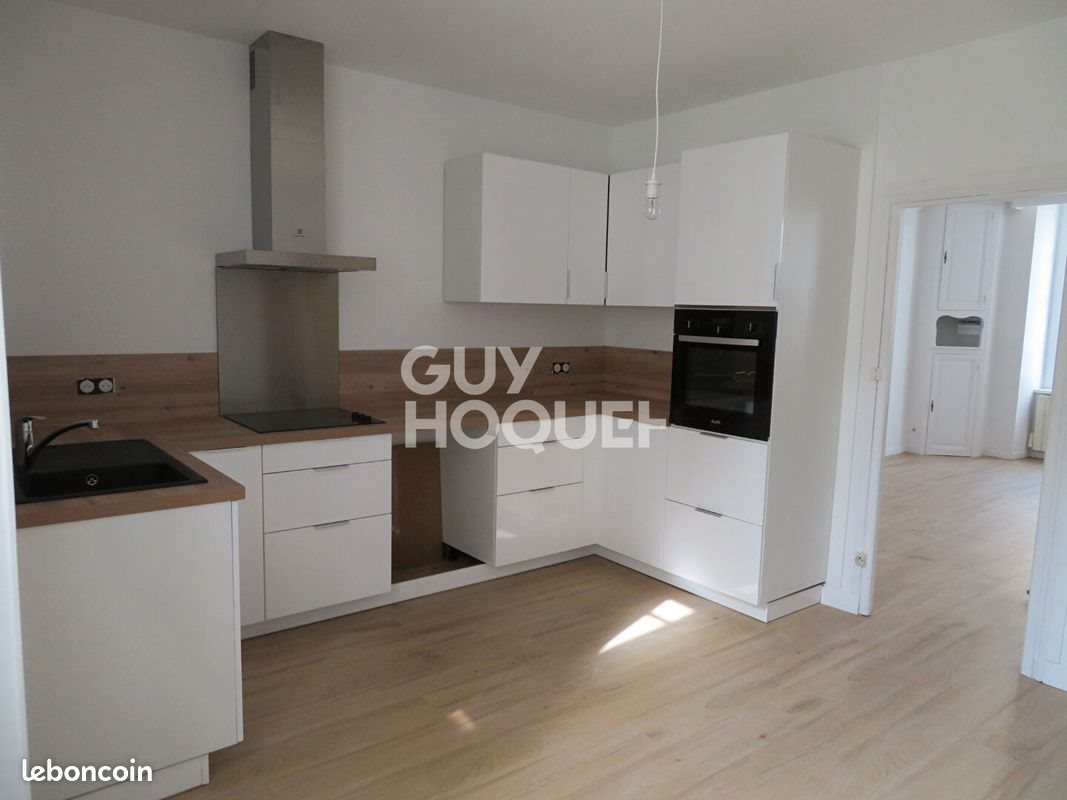 Appartement à louer, 98m², Château-Gontier