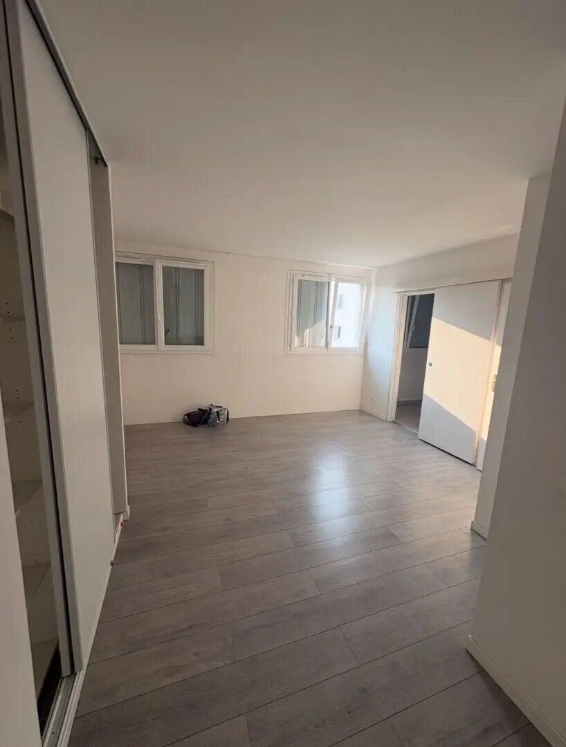 Appartement à louer, 28m², Draveil