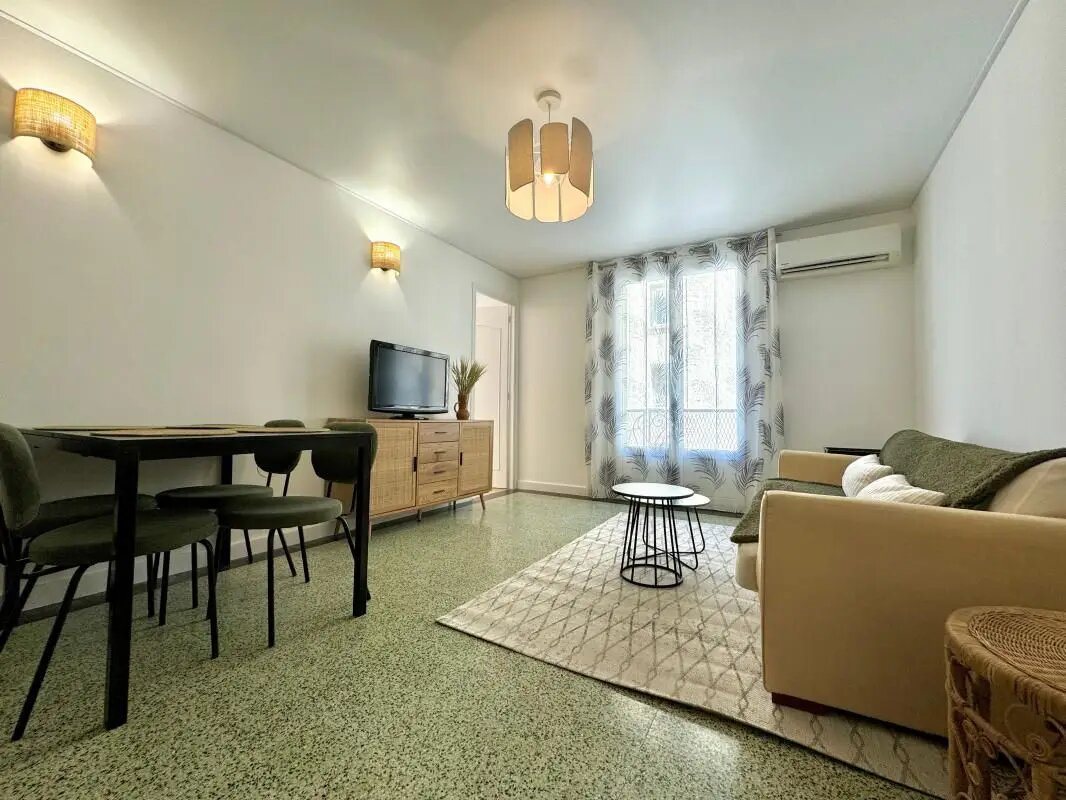 Appartement à louer, 55m², Bastia