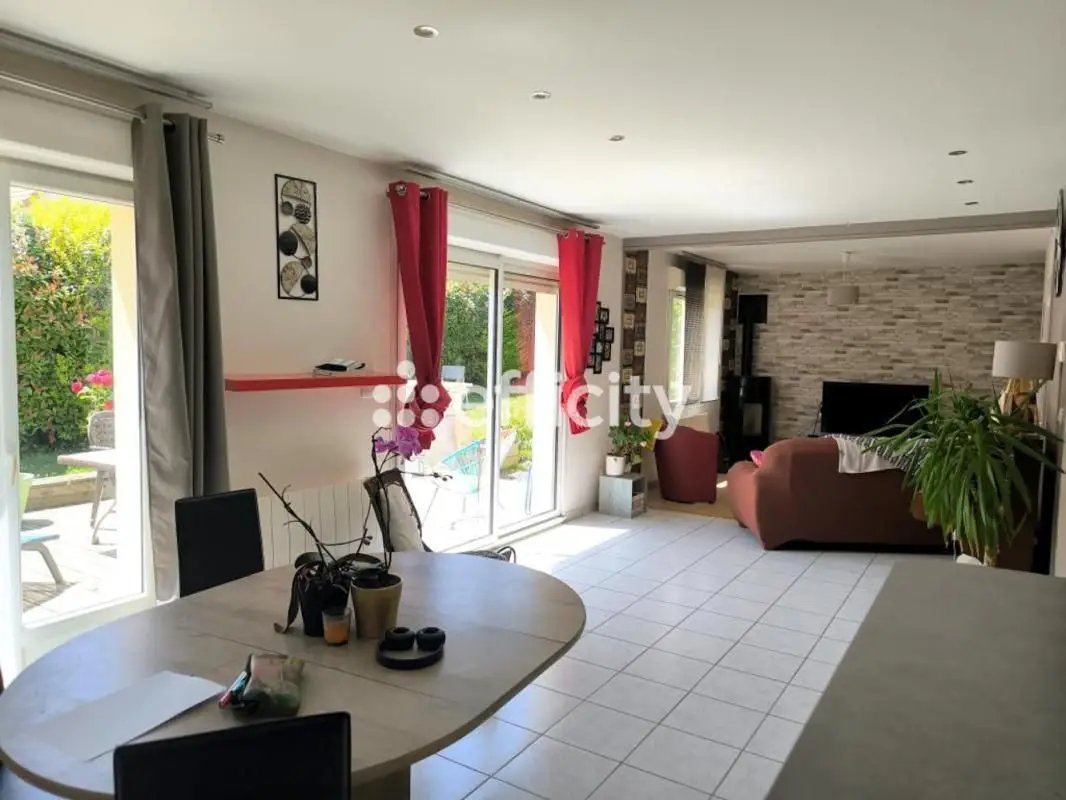 Maison à vendre, 115m², Sommervieu
