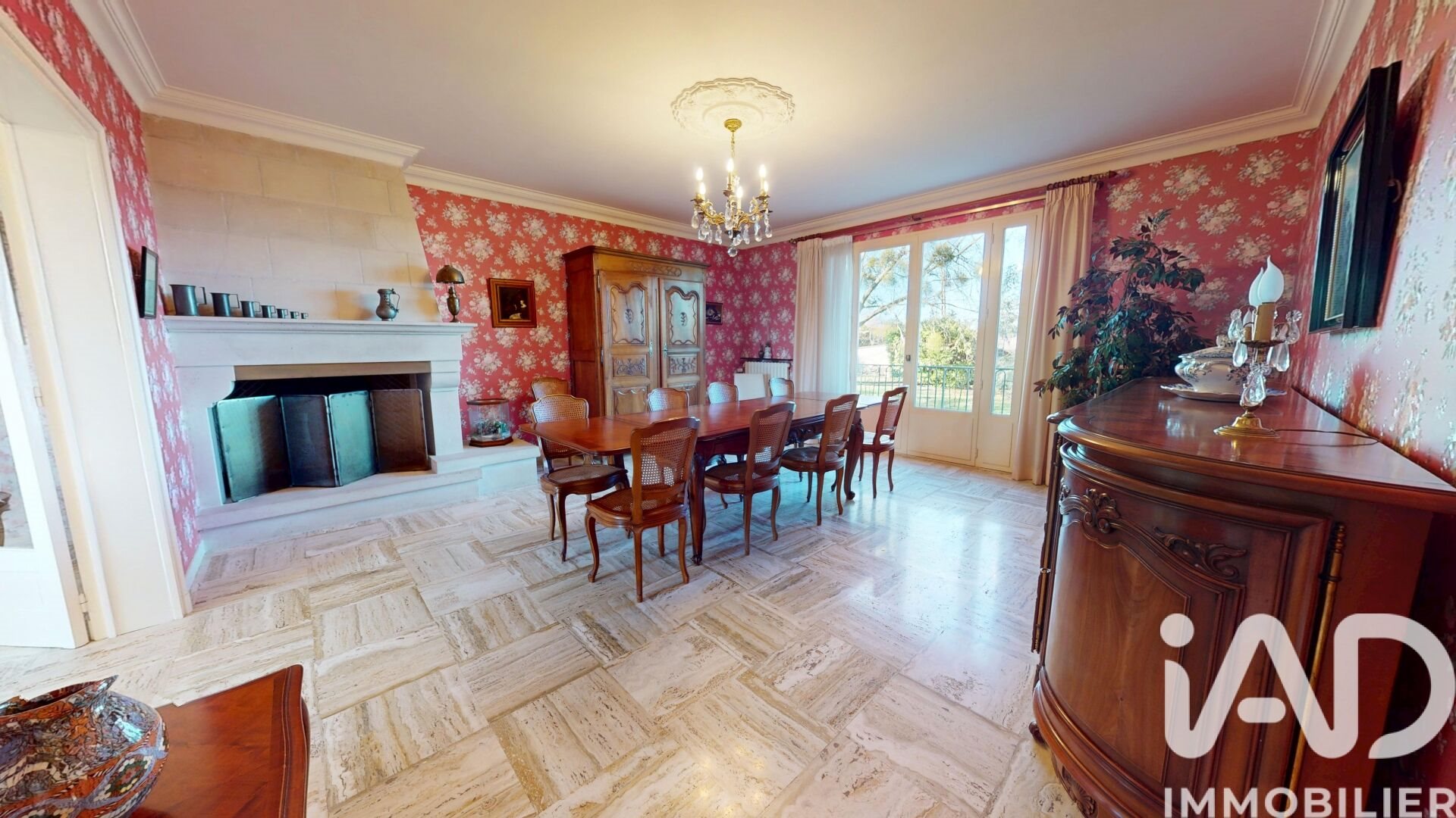 Maison à vendre, 364m², Creuzier-le-Neuf