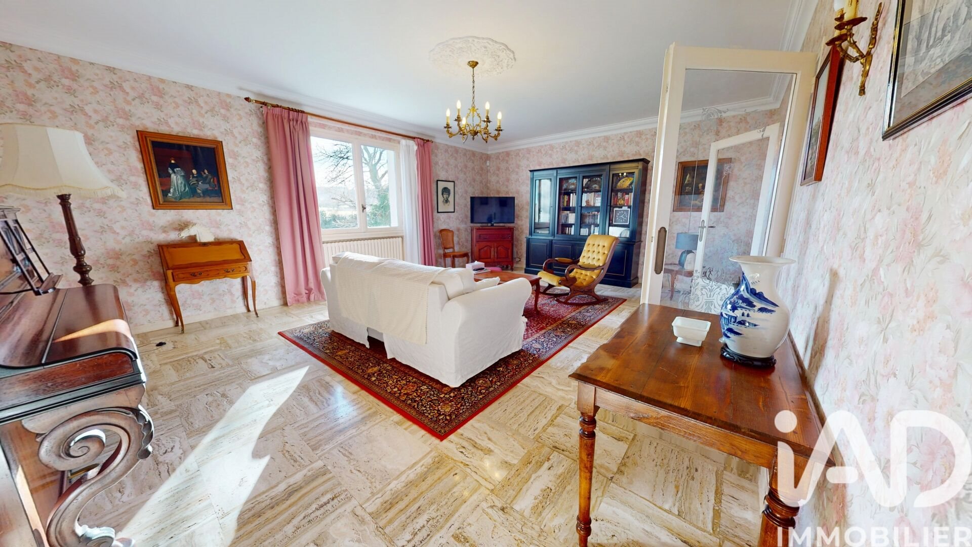 Maison à vendre, 364m², Creuzier-le-Neuf