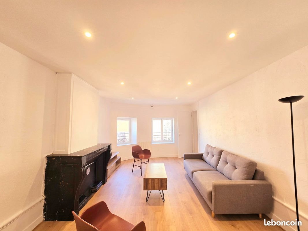 Appartement à louer, 70m², Anse