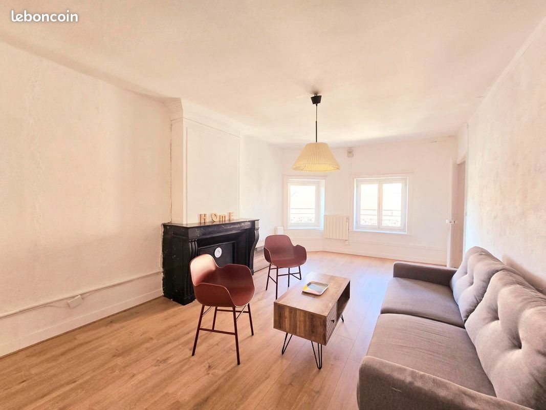 Appartement à louer, 70m², Anse