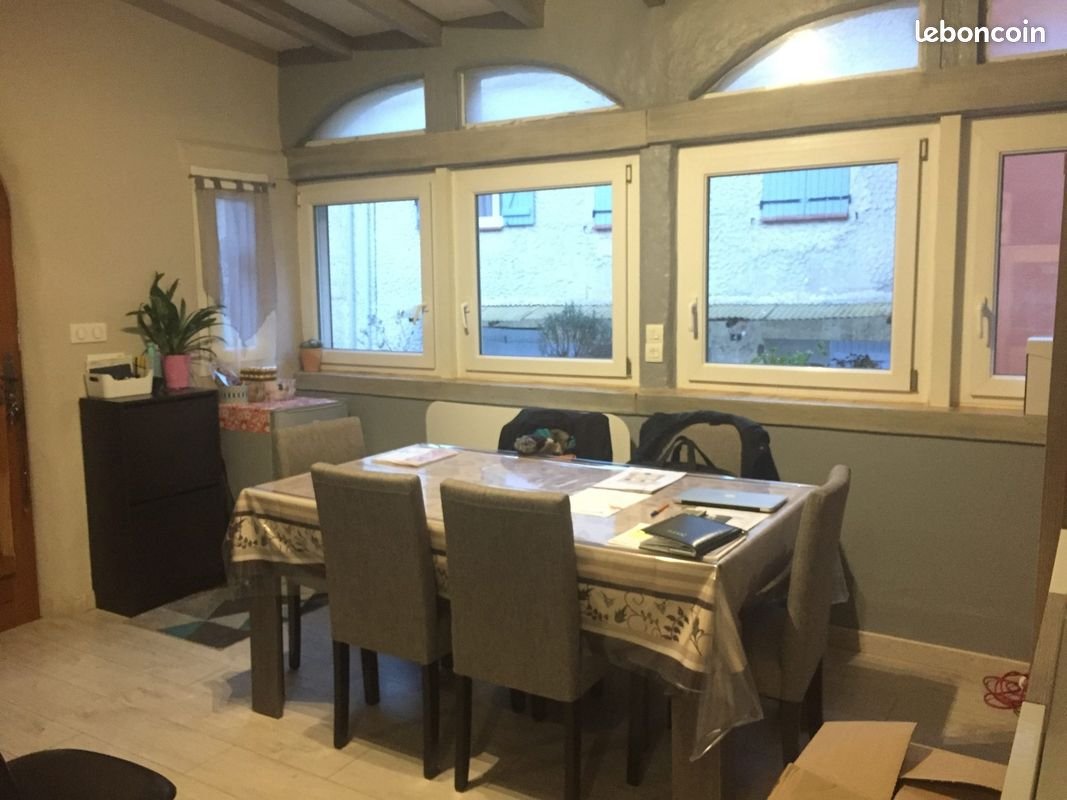 Appartement à louer, 56m², Cadolive