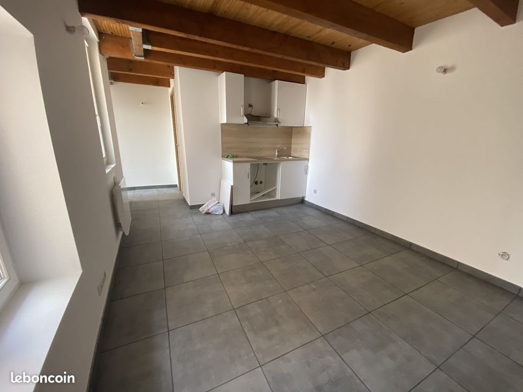 Appartement à louer, 38m², Meyreuil