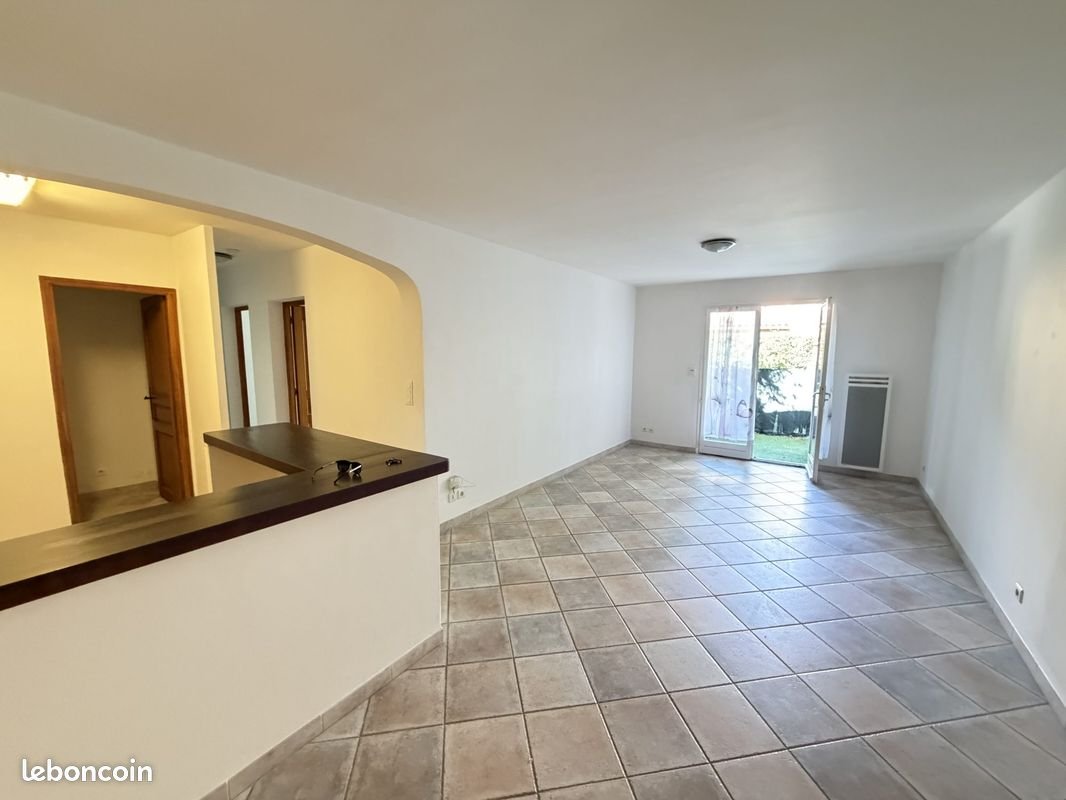 Appartement à louer, 61m², Bouc-Bel-Air