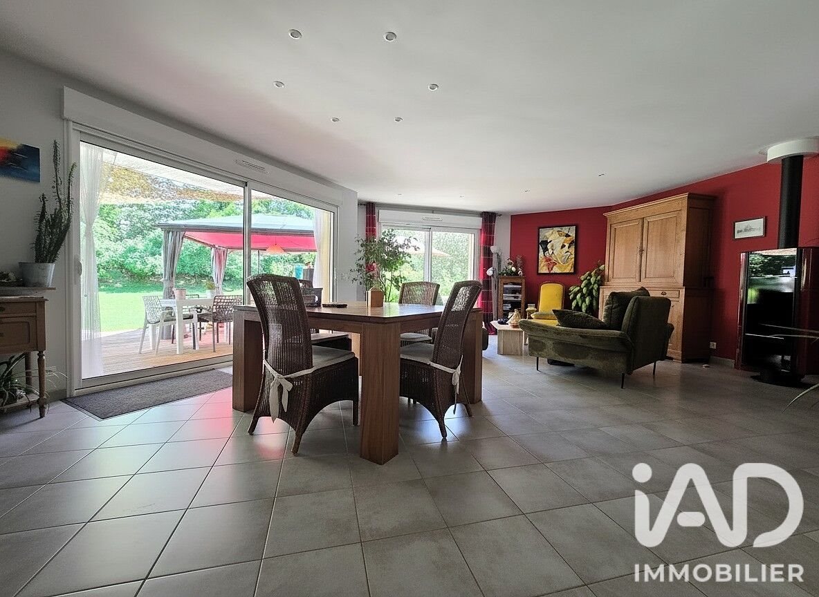 Maison à vendre, 139m², La Loubière