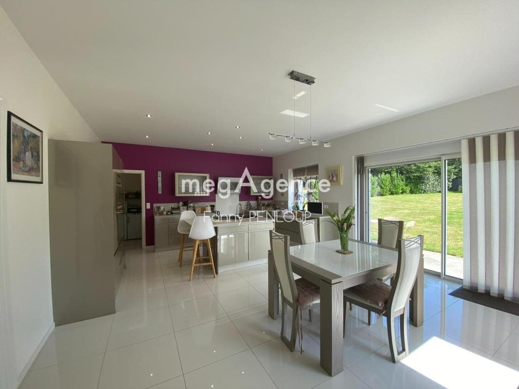 Maison à vendre, 288m², Isigny-le-Buat