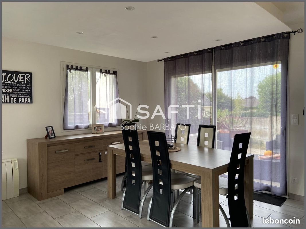 Maison à vendre, 143m², Petit-Mars