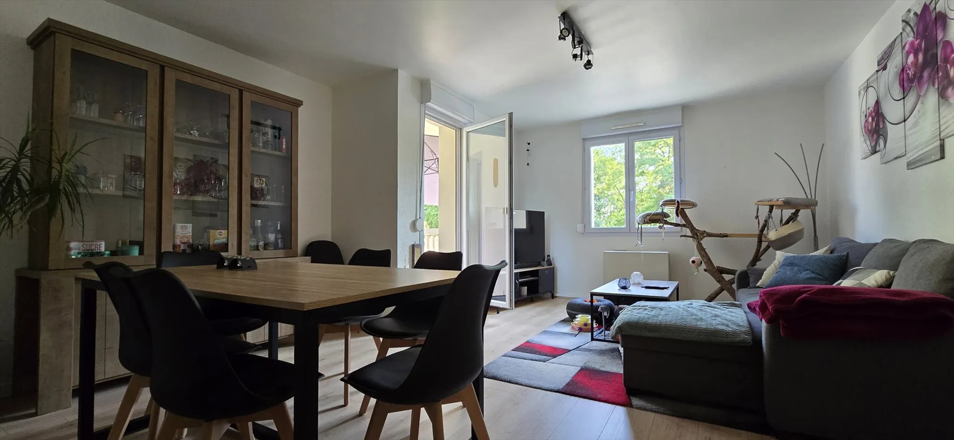Appartement à vendre, 81m², Rougemont-le-Château