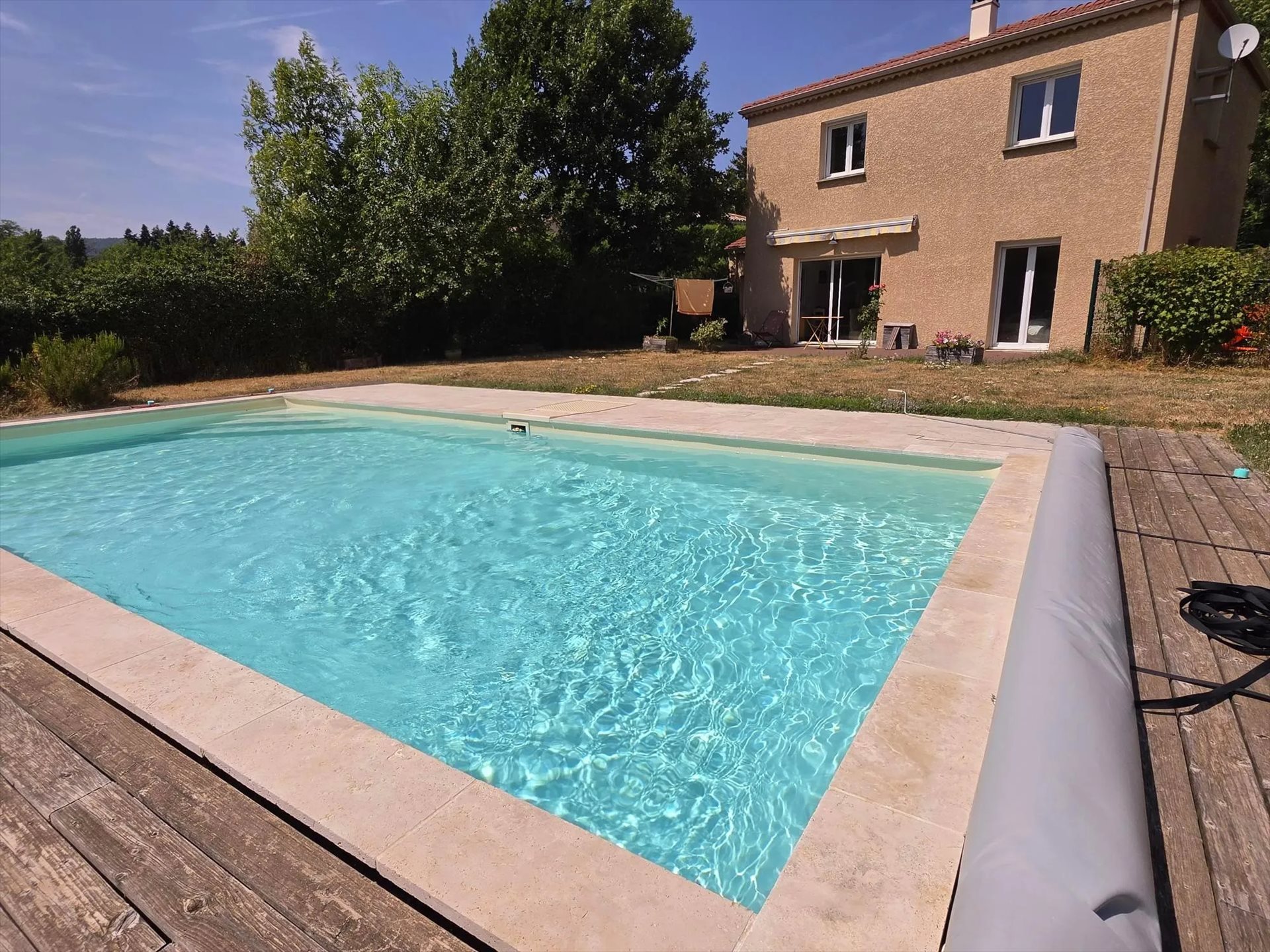 Maison à vendre, 107m², Alboussière