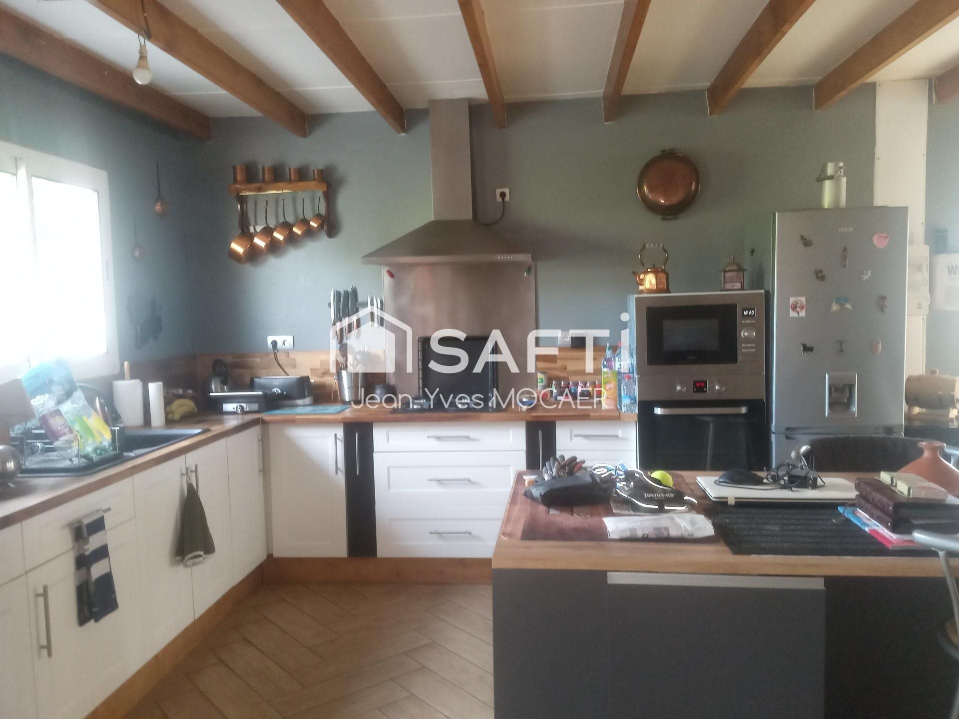 Maison à vendre, 95m², Landeleau