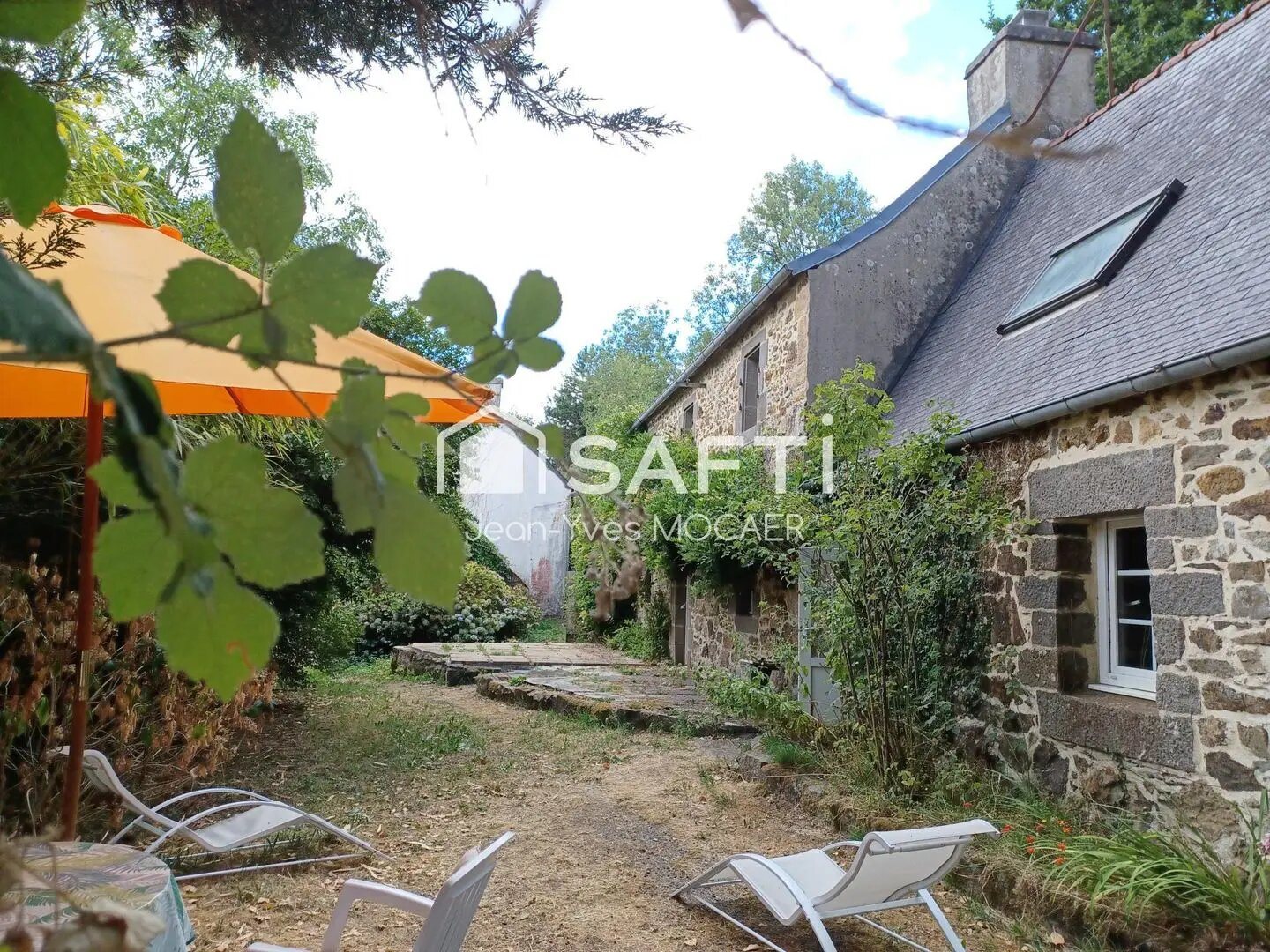 Maison à vendre, 120m², Pont-de-Buis-lès-Quimerch
