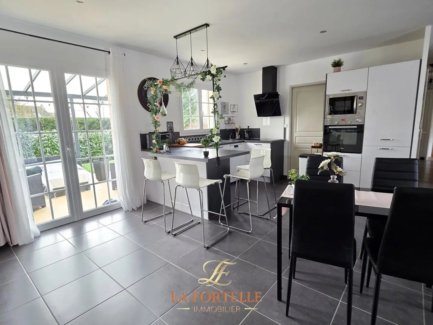 Maison à vendre, 92m², Ivry-la-Bataille