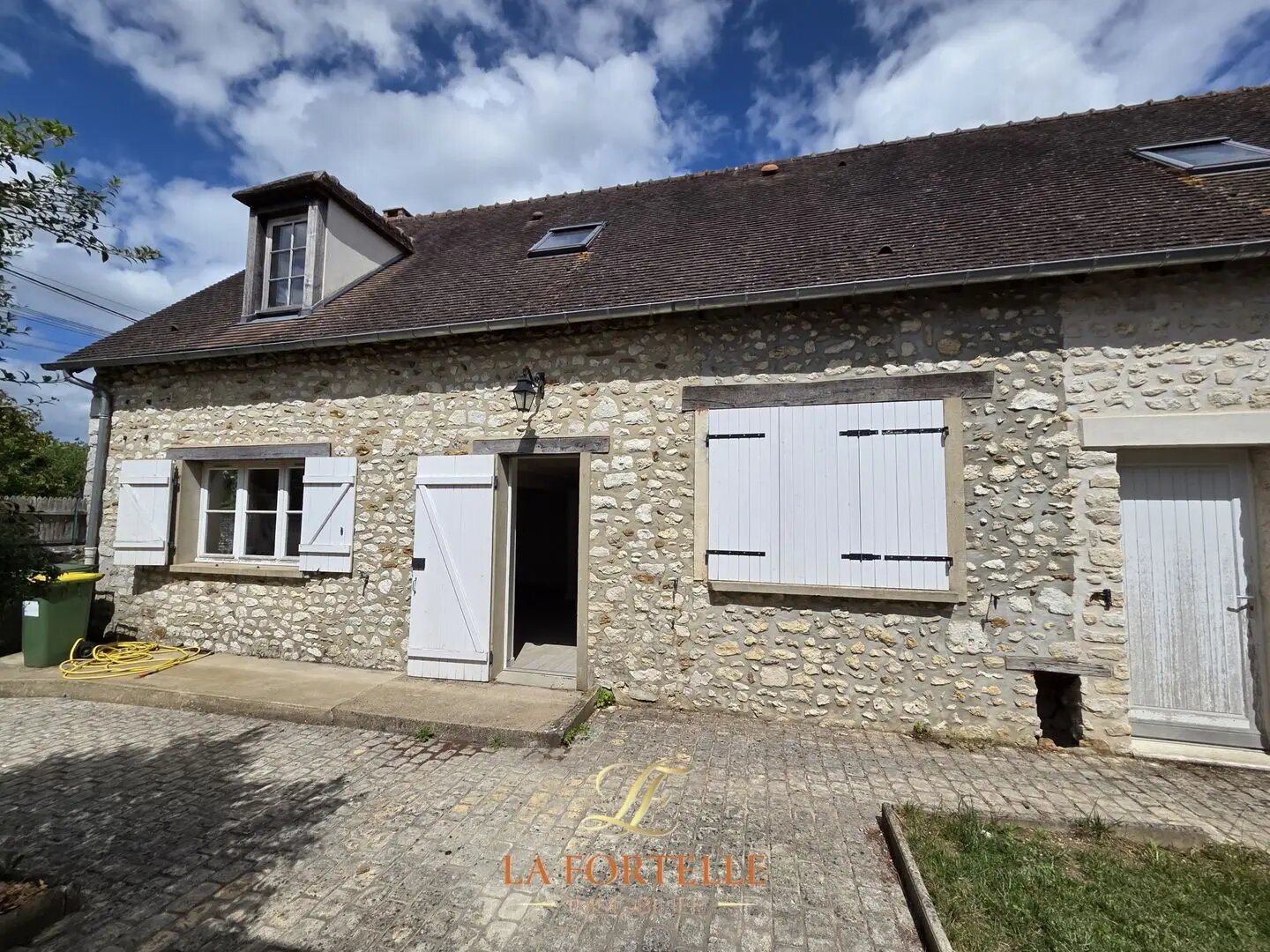 Maison à vendre, 122m², Montchauvet