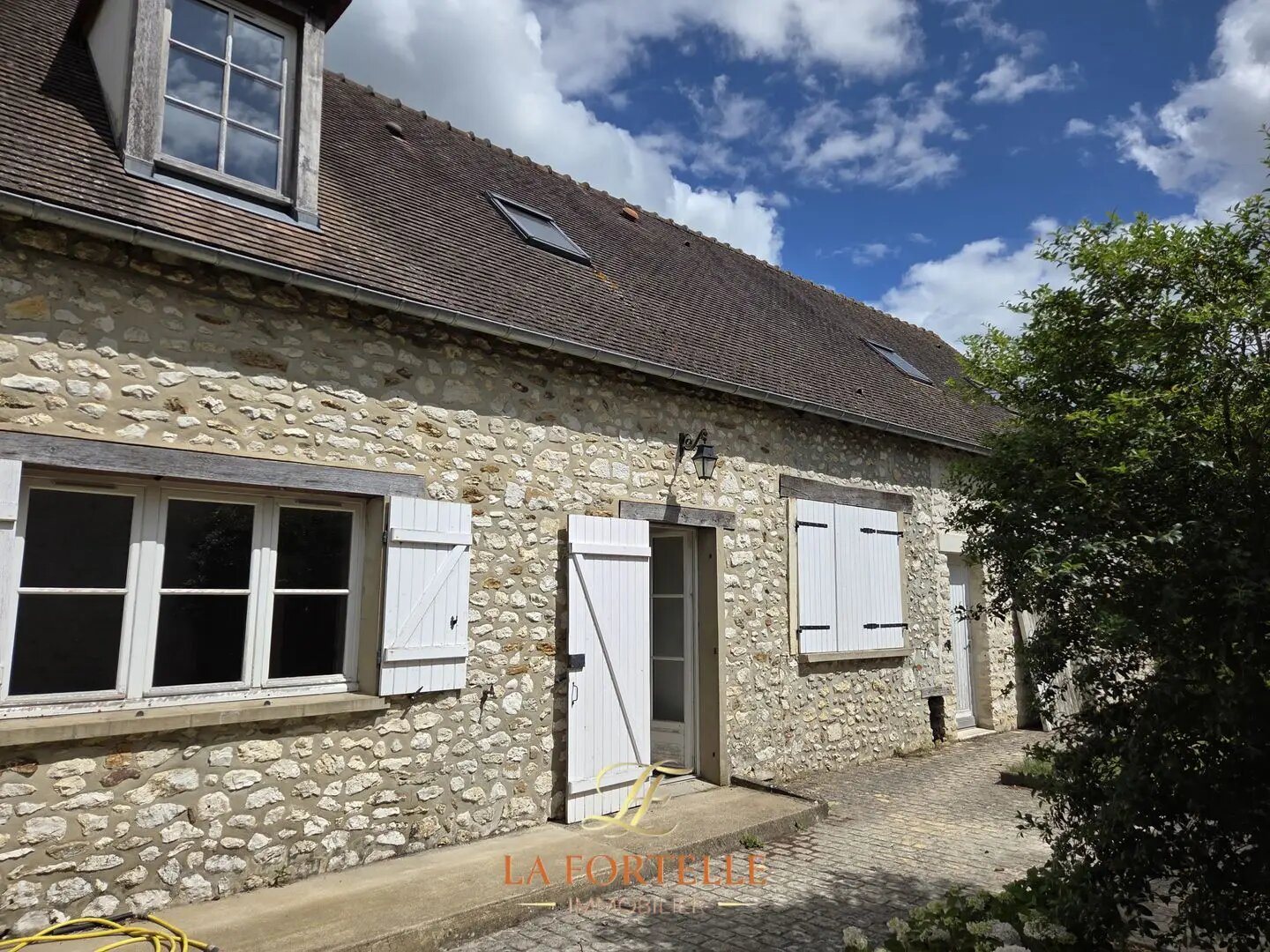 Maison à vendre, 122m², Montchauvet