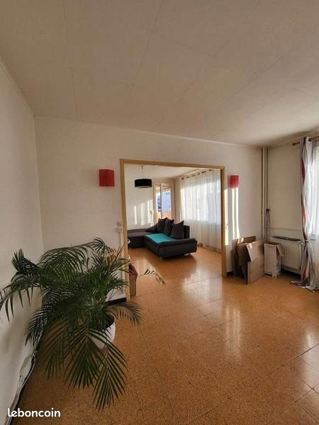 Appartement à louer, 68m², Salon-de-Provence