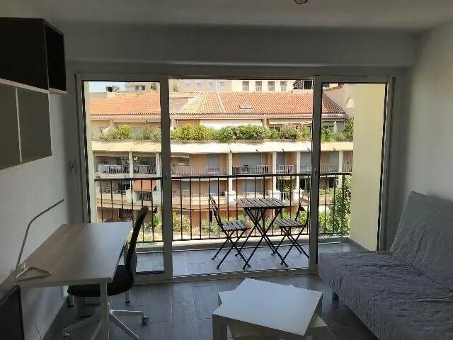Appartement à louer, 17m², Aix-en-Provence
